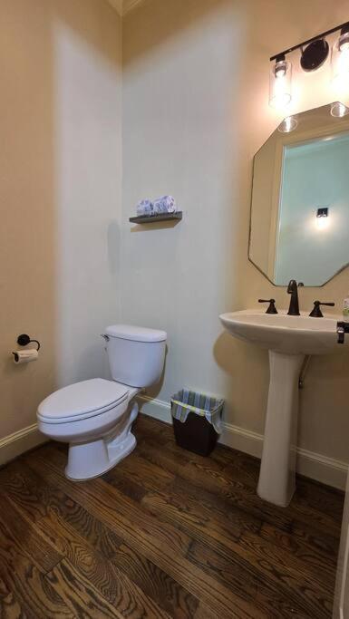 Modern Galleria Gem Private Jacuzzi 3 Br Houston Exteriör bild
